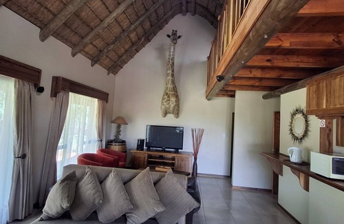 Dikgatlong Cabin | Mattanu Private Game Reserve