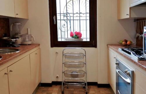 Moltrasio House | Mauro apartment. Fresh and peaceful.