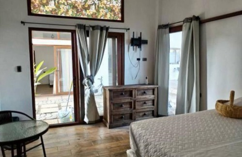 El Paredon Hotel | MAYAN SURF HOTEL