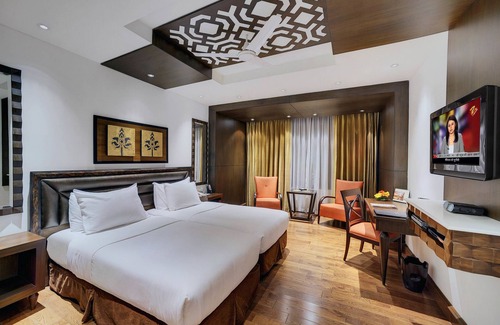 Jayadev Vihar Hotel | MAYFAIR Convention