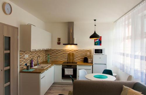 Liptovsky Mikulas Apartment | MAYTEX - ubytovanie v 46m2 apartmáne s balkónom