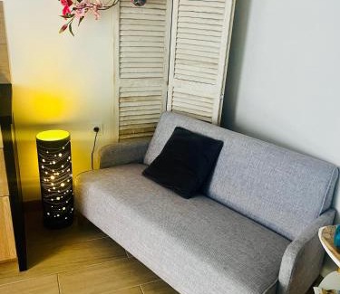 Puget-sur-Argens Apartment | Mb Room - Appartement jacuzzi 4 étoiles Merveille