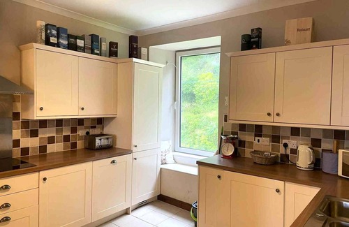 Oban Apartment | McCaig's Tower Apartment - Retreat Group