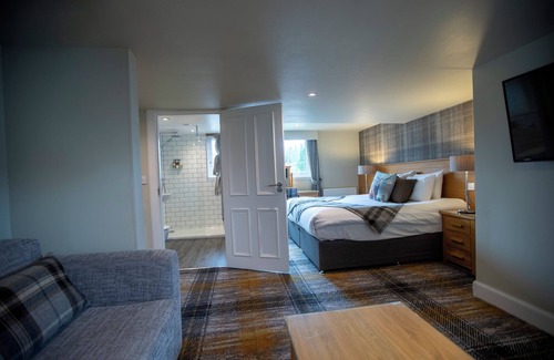 Pitlochry Hotel | McKays Hotel Bar & Restaurant