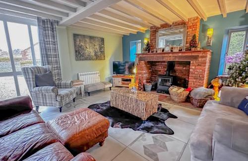 North Walsham House | Meadow Barn - dog freindly barn sleeping 6 in Edinghtorpe, Norfolk