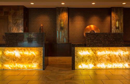 Kingsport Resort | MeadowView Marriott Conference Resort and Convention Center