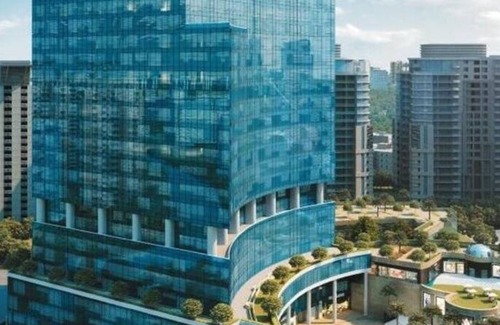 Sushant Lok Apartment | Medical Friendly 2 BR Near Fortis Parfait Street