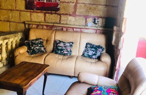 Nadur House | Medieval Vista at Onawandah