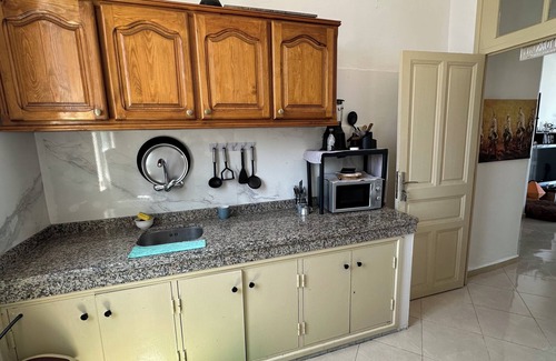 Quartier Des Orangers Apartment | Medina skyview shared stay