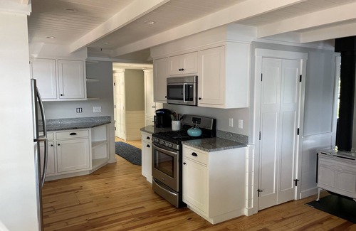 Camden Cottage | Megunticook Lake cottage with stunning views of Mount Megunticook