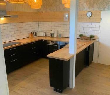 Fehmarn House | Mehrfamilienhaus auf Fehmarn 800m Luftlinie zum Strand