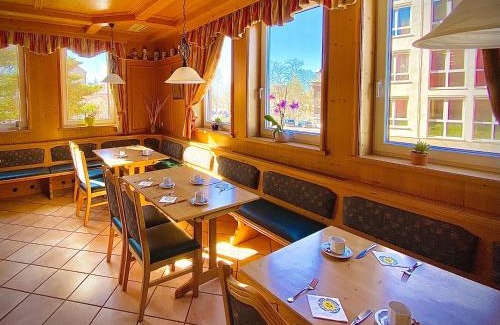 Glauchau Hotel | Meister BÄR HOTEL Wettiner Hof