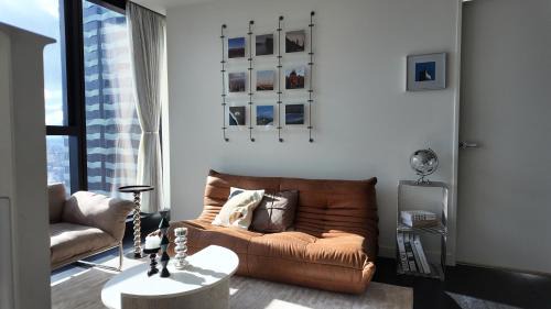 Melbourne Central Business District Apartment | Mel Stylish living