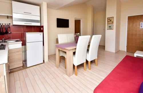 Dinjiska Apartment | Melandura by Interhome