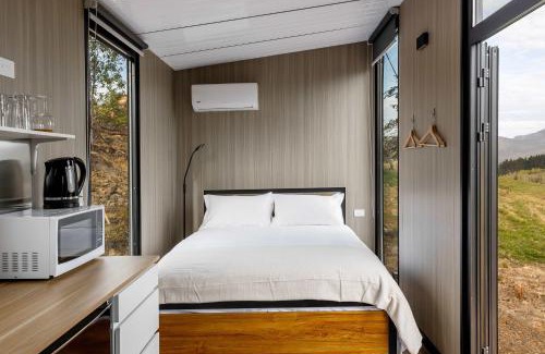 Dunedin House | Melmarie Cosy Retreat X by Tiny Away