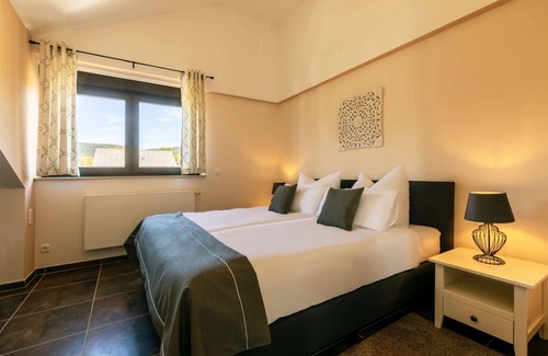 Bischofsheim an der Rhon Hotel | Memory 06 - Holiday apartment (approx. 65 m²) in the attic for max. 6 persons