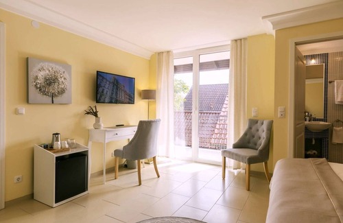 Bischofsheim an der Rhon Hotel | Memory 04 - Double room (approx. 25 m²) with balcony on the 1st floor
