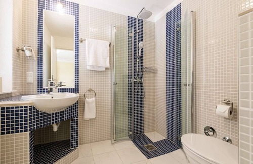 Bischofsheim an der Rhon Hotel | Memory 04 - Double room (approx. 25 m²) with balcony on the 1st floor