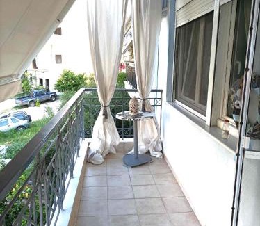 Neos Marmaras Apartment | Menexe Apartments-Karavi
