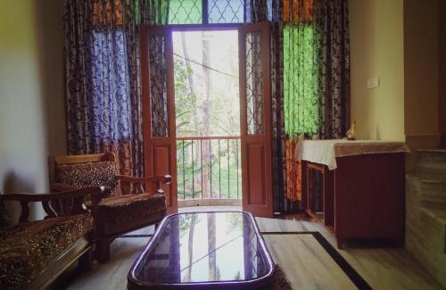 Caranzalem House | Menezes House
