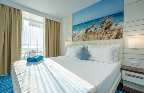 Cap Aurora Hotel | Mera Onix Cap Aurora