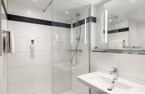 Bielefeld Hotel | Mercure Hotel Bielefeld Johannisberg