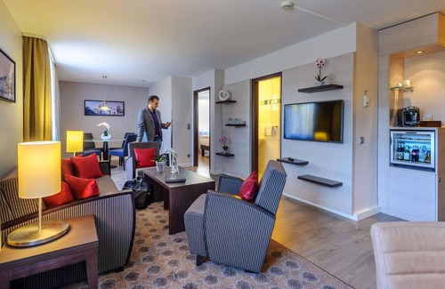 Neuperlach Hotel | Mercure Hotel München Süd Messe