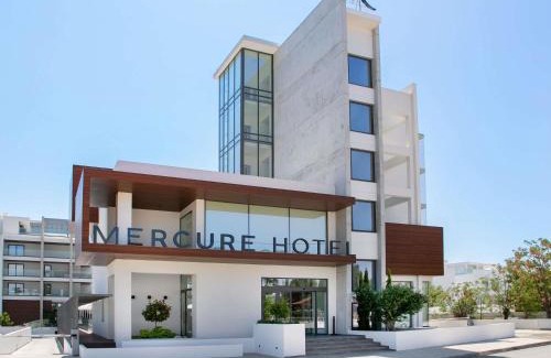 Oroklini Hotel | Mercure Larnaca Beach Resort