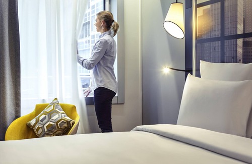 Parc-Nord Hotel | Mercure Paris La Défense Grande Arche