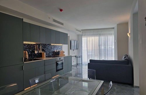 Paceville Apartment | Mercury Suites - Skydream Getaways