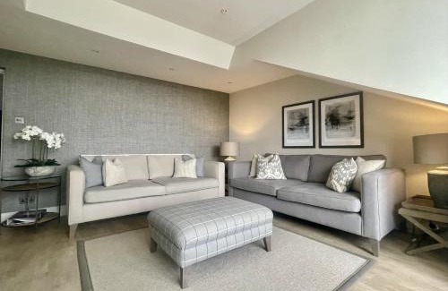 Bowness-on-Windermere Apartment | Mere View Loft, Bowness-on-Windermere