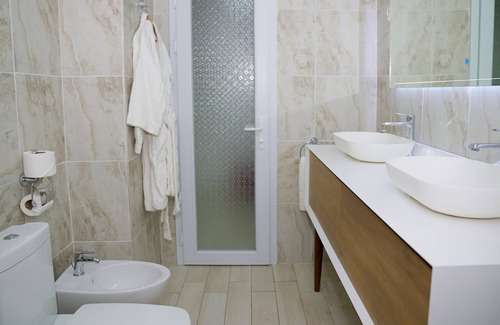 Yaounde Hotel | Merina Hotel