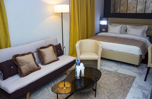 Yaounde Hotel | Merina Hotel