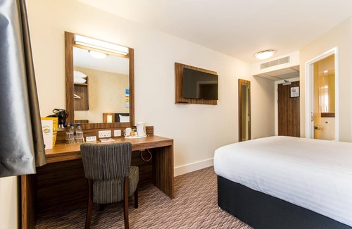 Ipswich Hotel | Mermaid, Ipswich by Marston's Inns