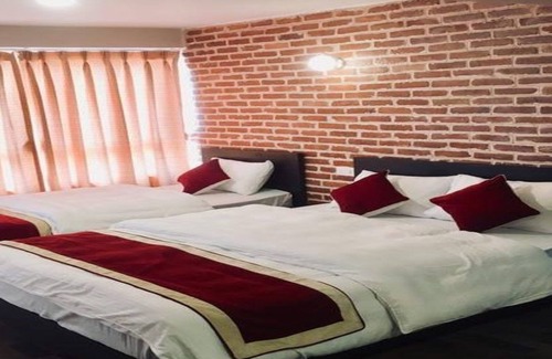 Bhaktapur Hotel | MeroStay 220 Hotel CBR