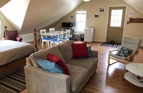 Merrickville Bed & Breakfast | Merrickville Guest Suites