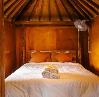 Sukasada House | Mesari Cottage Guest House