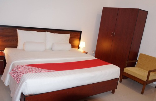 Pamunugama Hotel | Meth Suites