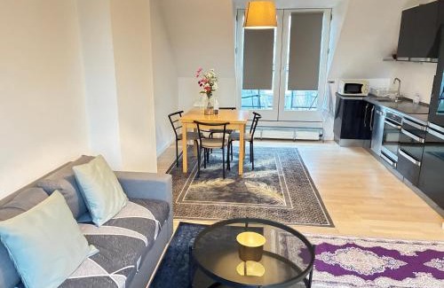 Vanlose Apartment | Metro Apartment Linde Alle 14, 3Th 2720 Vanløse