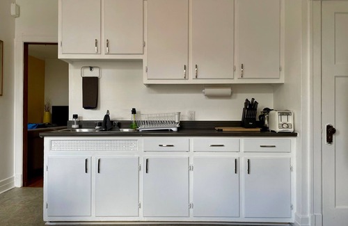Saint-Simon Apartment | Metro Crémazie - 2 Bedrooms Queen beds