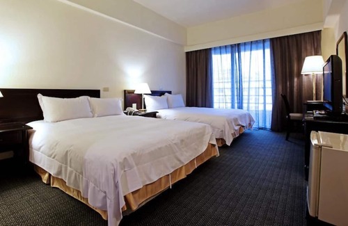 Douliou Hotel | Metro Hotel - Howard Group