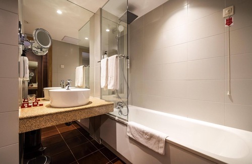 Mladost Hotel | Metropolitan Hotel Sofia, a member of Radisson Individuals