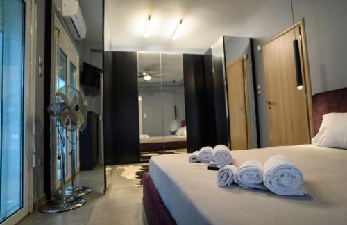 Palaio Faliro Apartment | Metropolitan prestigious 2 bedroom luxury