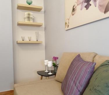 Mets Apartment | Mets 3 mins away from Panathenaic (Kallimarmaro) Stadium