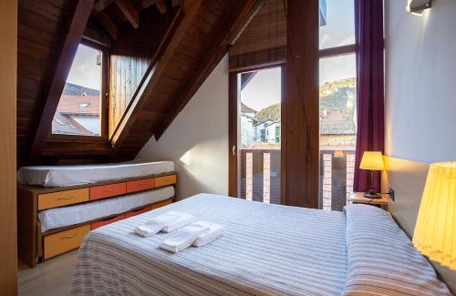 Isaba Apartment | Metsola Apartamentos Rurales