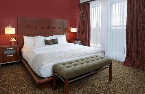 Whyte ave Hotel | Metterra Hotel on Whyte