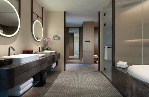 Longhua District Hotel | MGallery Shenzhen