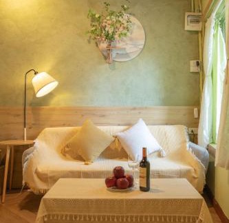 Hanoi Backpacker Quarter Apartment | MiaCasaOldQuarter - 3 Beds - Netflix-Big Balcony