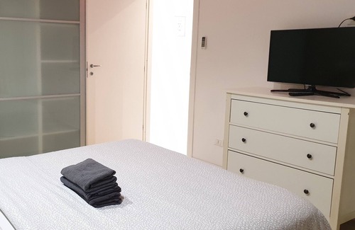 Zona Farini Apartment | Michelangelo 81