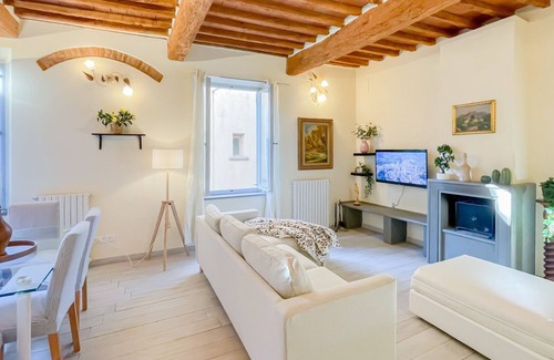 Peccioli Apartment | Michelangelo: entire space in the heart of Tuscany